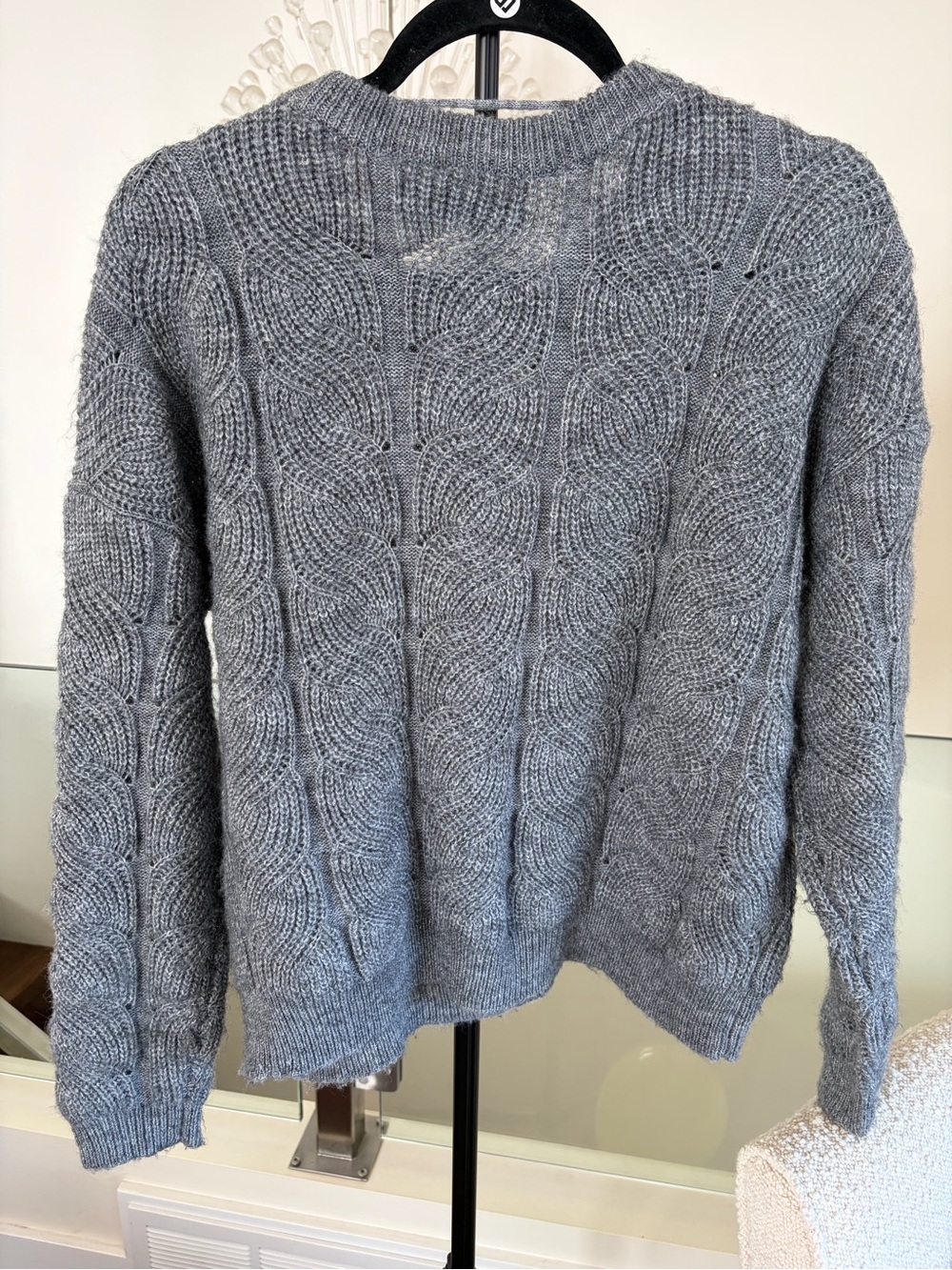 Vero Moda Heather Gray Cable-Pattern Crewneck Sweater - Picture 2 of 5
